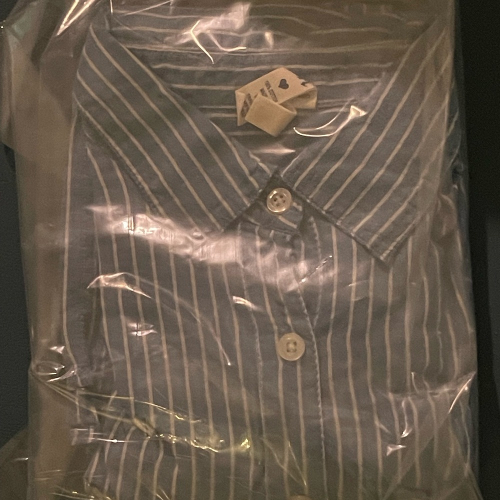Long-sleeve Button Up Collared Shirt